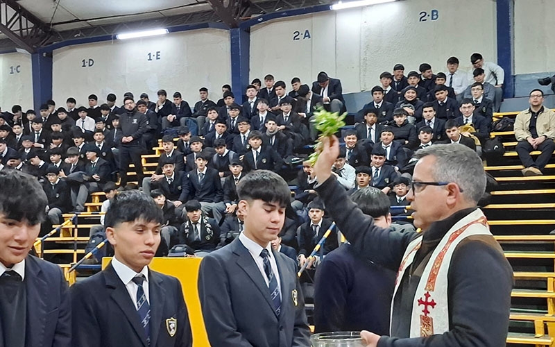 Última semana de los alumnos de 4° Medio y ciclo de despedidas en el CEST