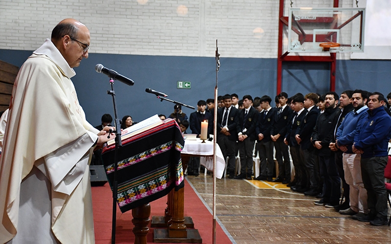 Alumnos participaron en Eucaristía de Jueves Santo en Sede Sur