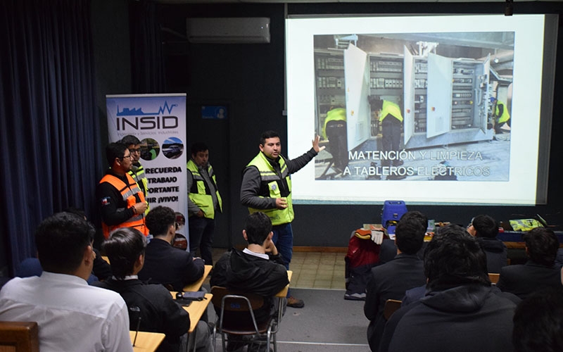 Empresa INSID realizó charla a estudiantes de Electricidad