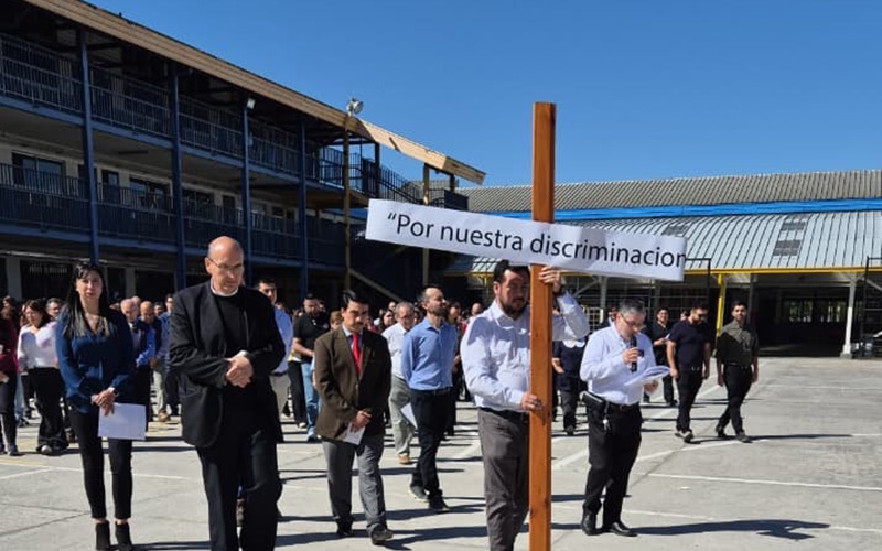 Personal del CEST vivió Vía Crucis “de los traidores”