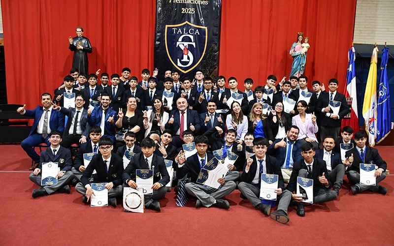 Premiación TP 2025 impulsa a estudiantes a dar frutos en 2026